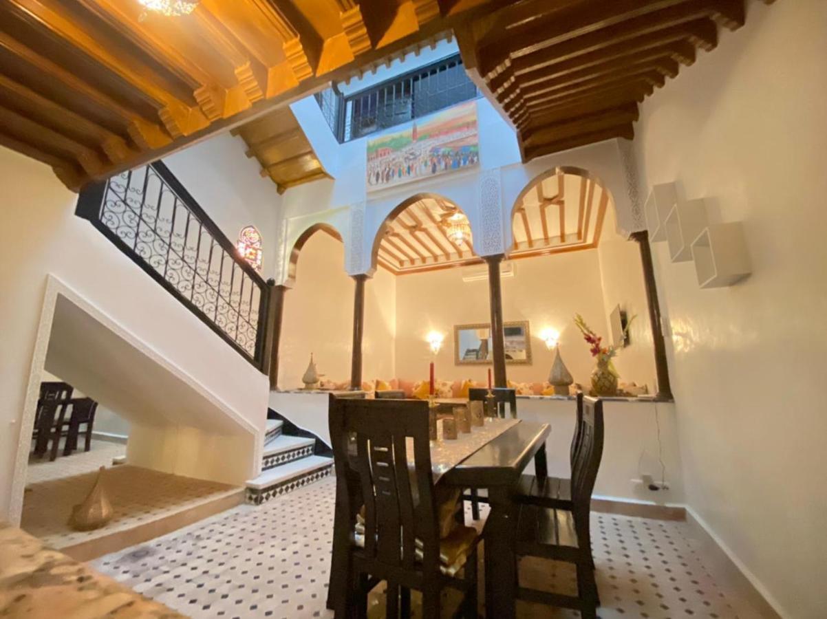 Un Riad Pour Se Divertir En Famille & Se Detendre Марракеш Екстер'єр фото
